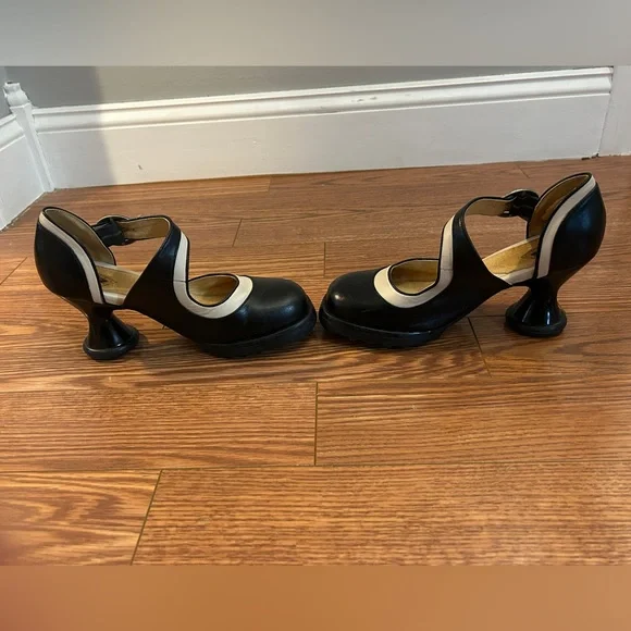 Like New Fluevog Black and White Heels - Picture 11 of 16